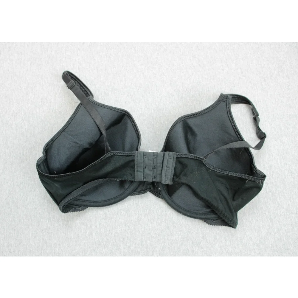 Vassarette Bra Womens 38D Black 75-205‎ Satin Trim Underwire Cup Bra Lined VTG